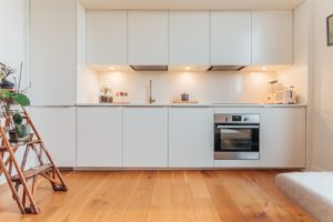 A photo of an immaculate kitchen from a property currently for sale at Davies & Davies.